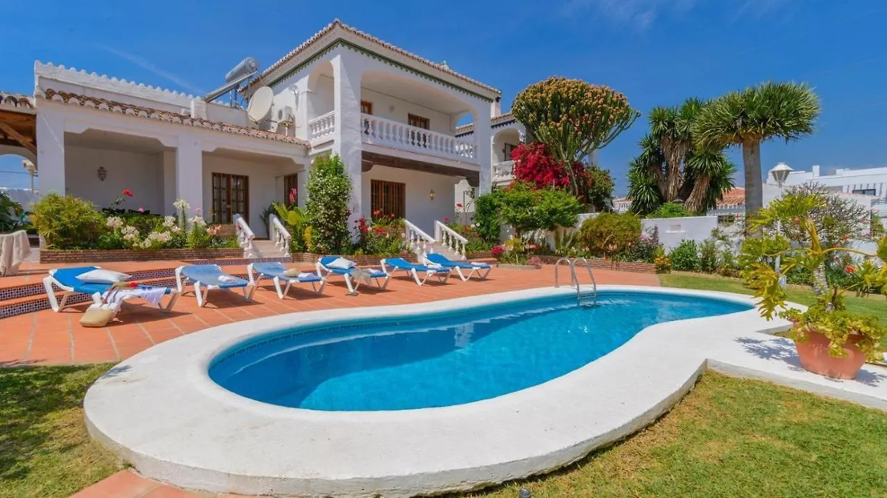 Villa Angeles Nerja By Ruralidays 0*,