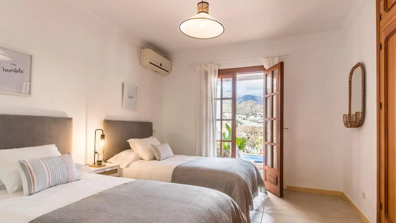 Villa Angeles Nerja By Ruralidays