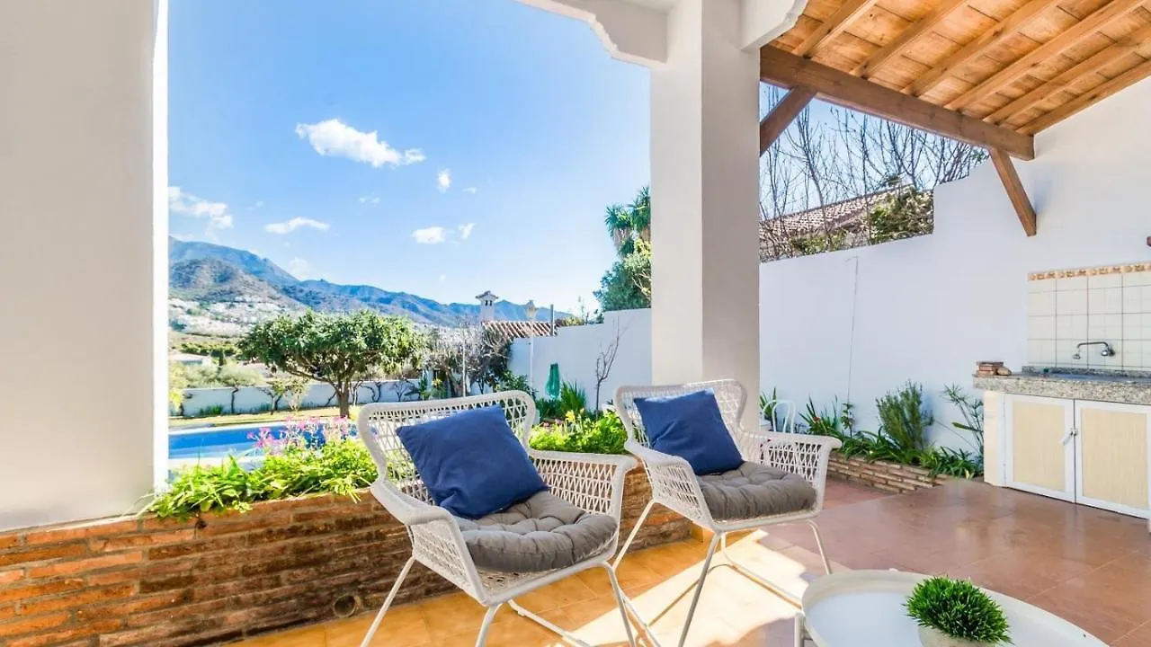 Villa Angeles Nerja By Ruralidays 西班牙